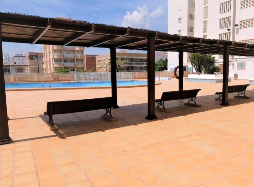 Apartamento A Pie De Playa-Edificio Bonaire 甘迪亚 外观 照片